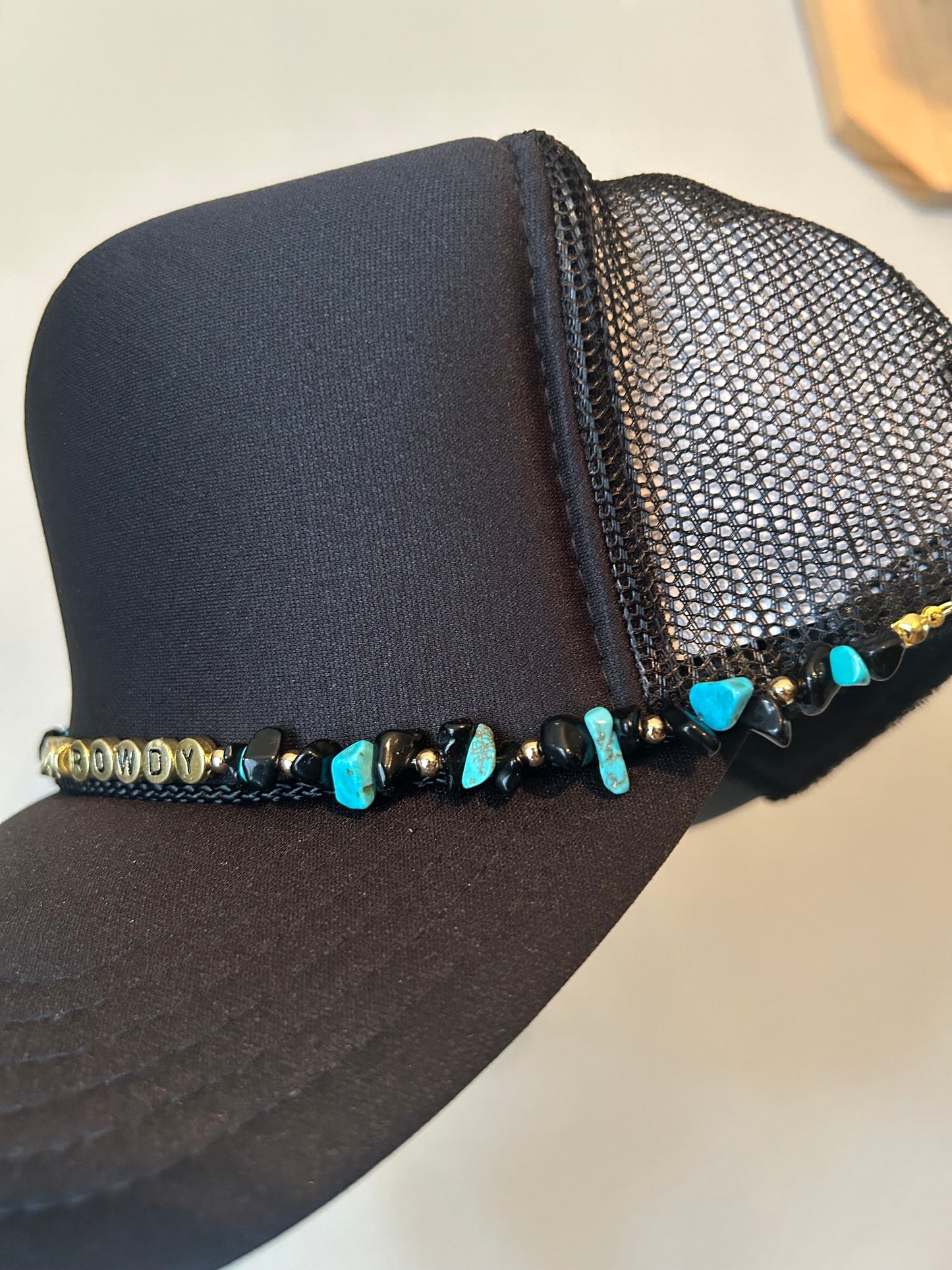 Stay rowdy hat chain