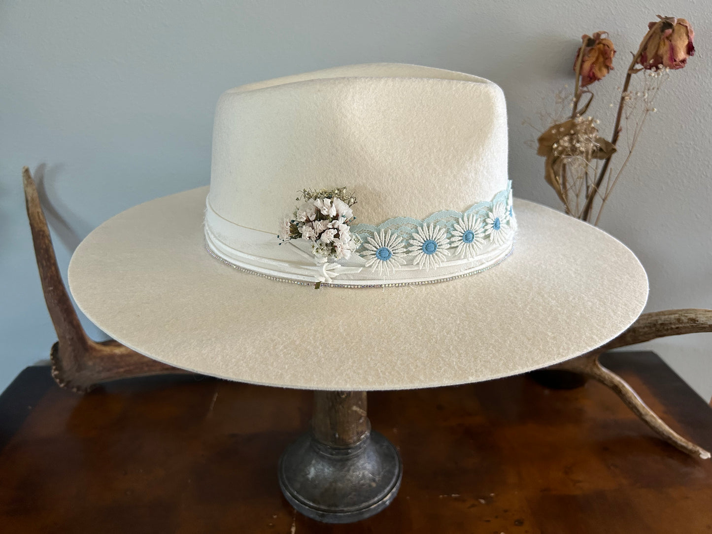 Daisey “ I do “