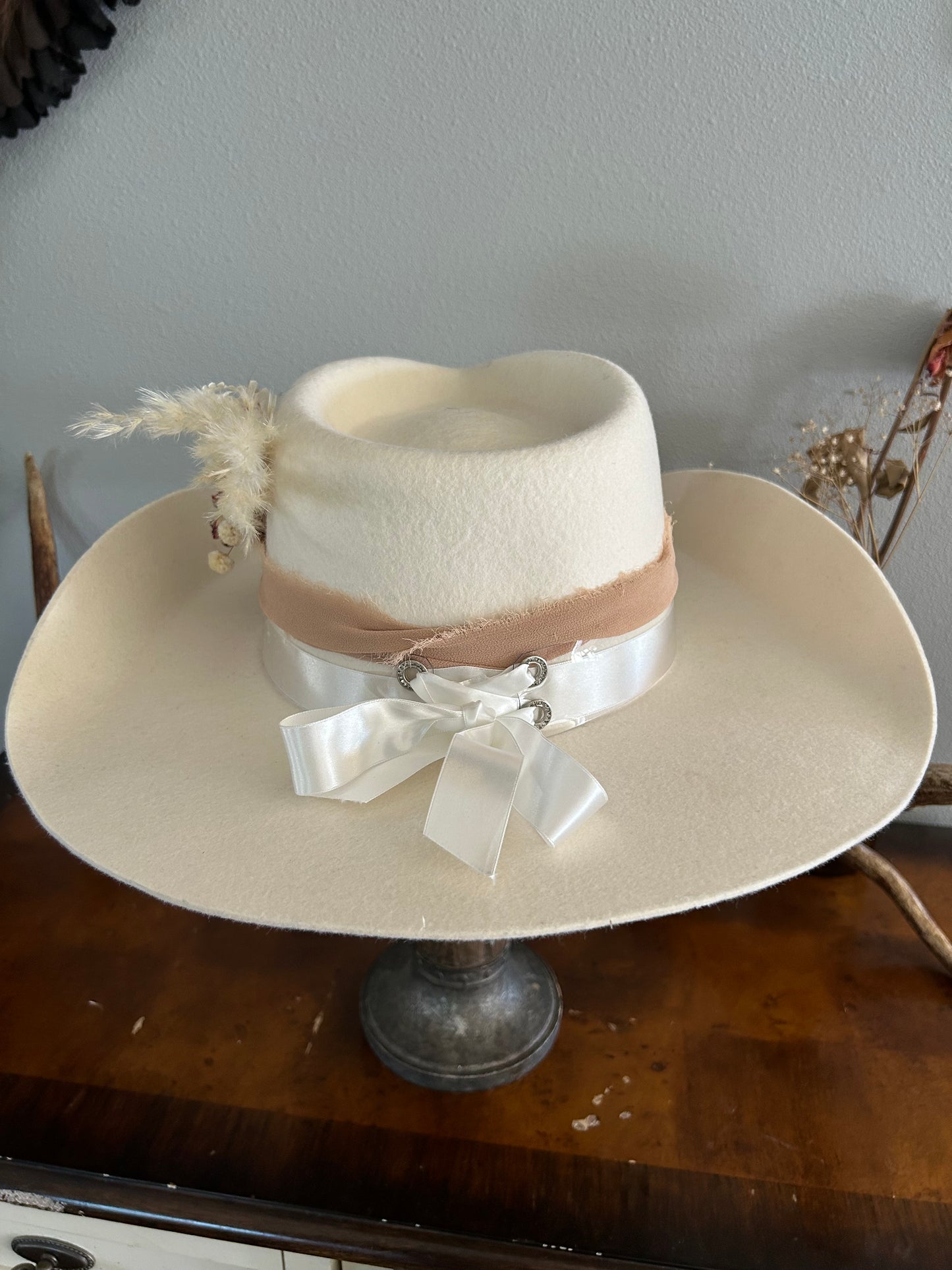 Western Boho bridal cowgirl hat!