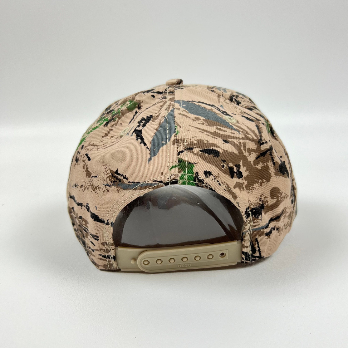 Camo baseball cap/ SnapBack