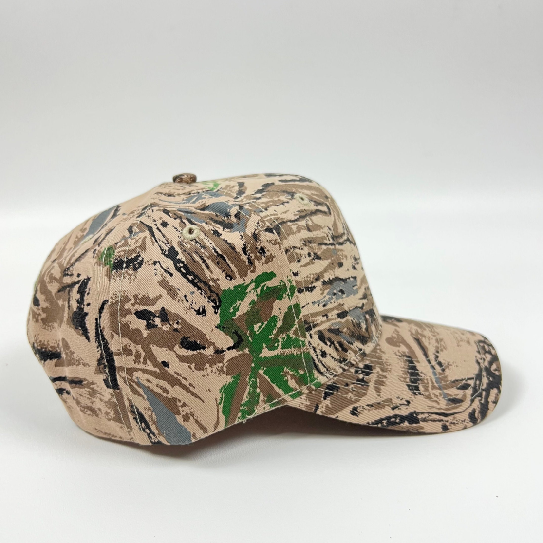 Camo baseball cap/ SnapBack