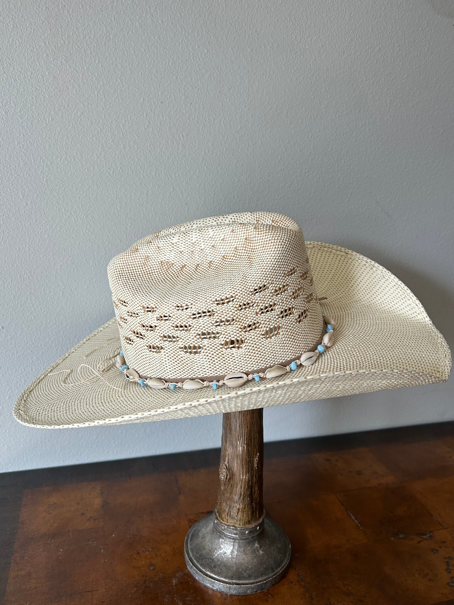 The Serena hat band