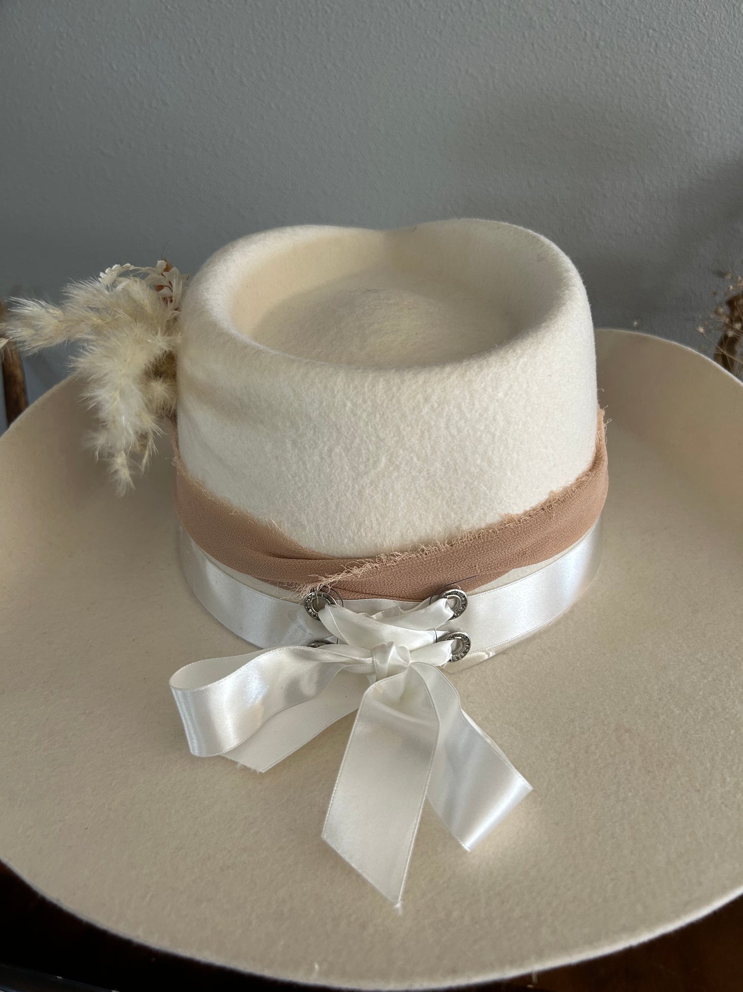 Western Boho bridal cowgirl hat!