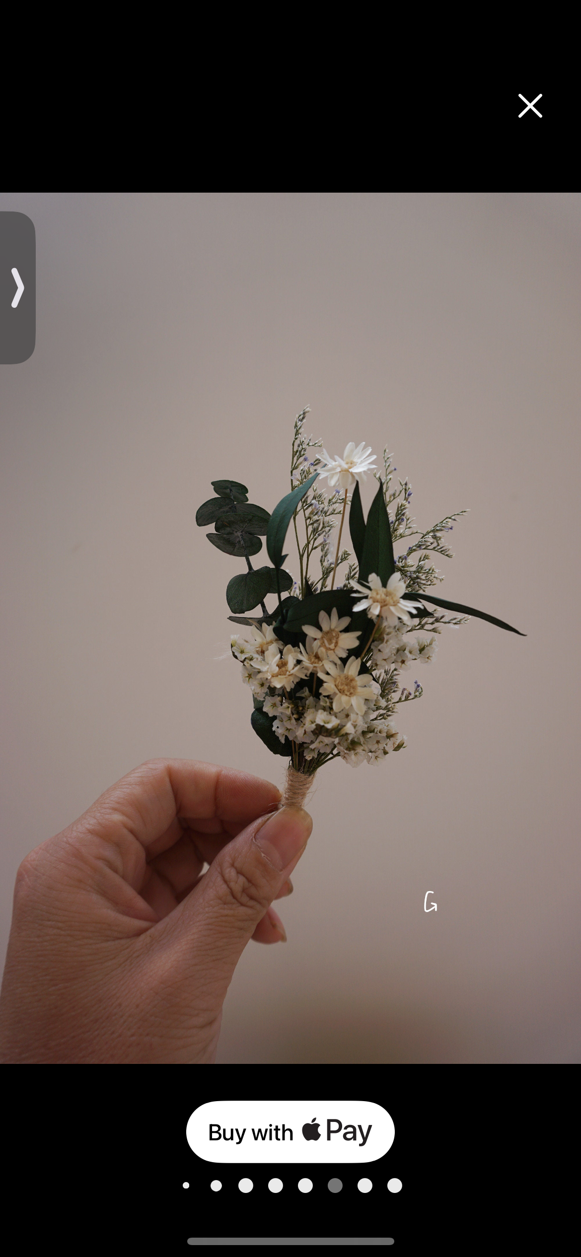 Dried floral arrangement